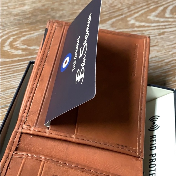 BEN SHERMAN Men’s Bi-Fold Leather Wallet in Tan - Picture 7 of 9